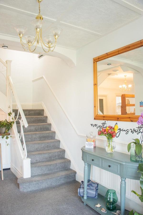 B'S Place Guest House Paignton Εξωτερικό φωτογραφία