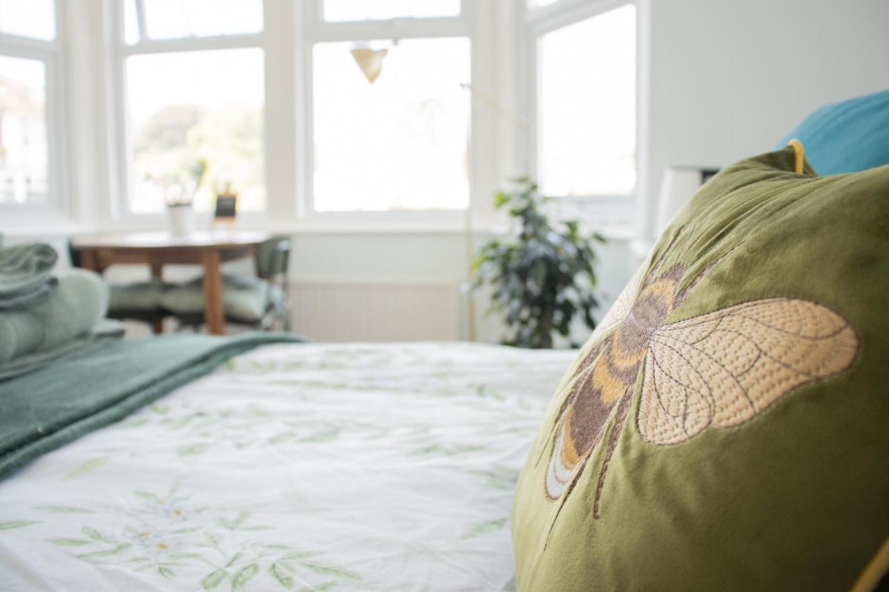 B'S Place Guest House Paignton Εξωτερικό φωτογραφία