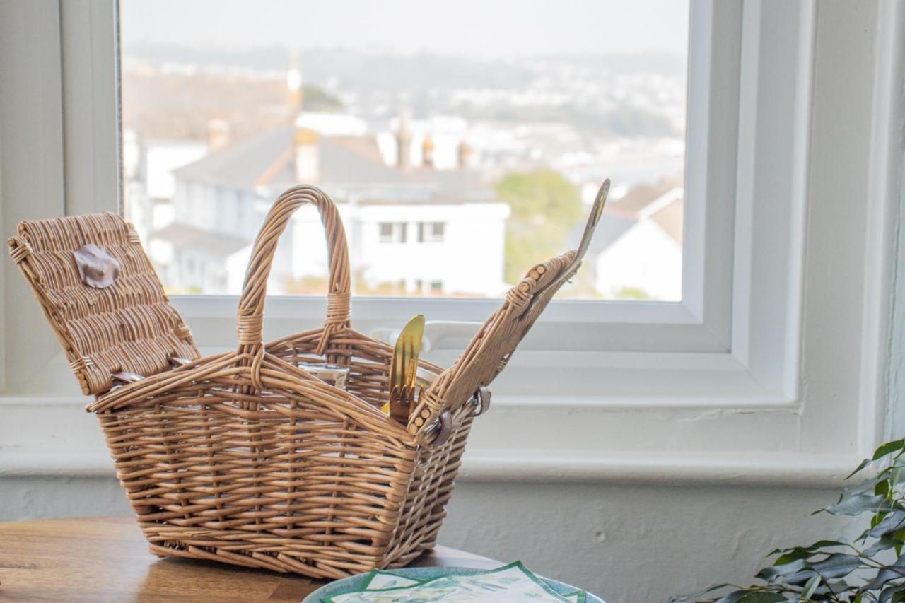 B'S Place Guest House Paignton Εξωτερικό φωτογραφία