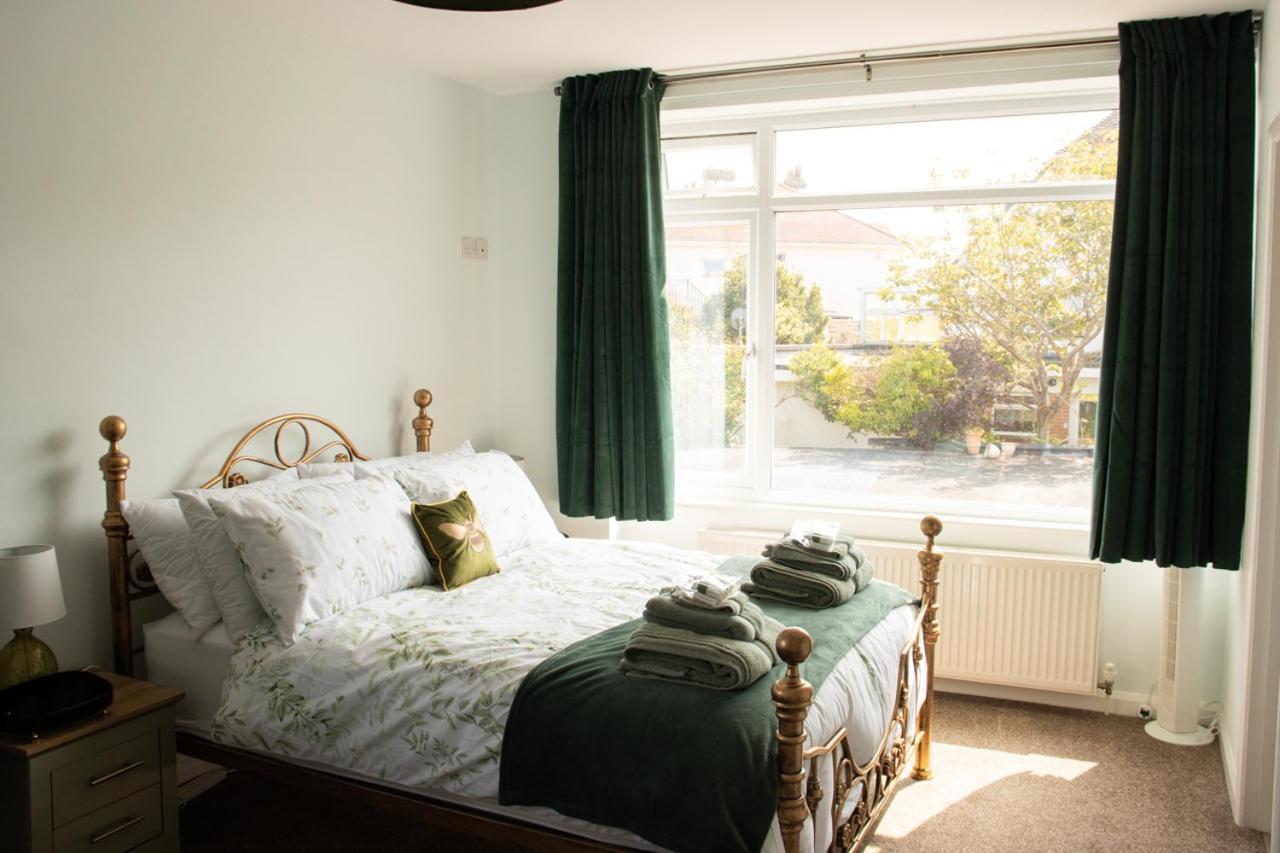B'S Place Guest House Paignton Εξωτερικό φωτογραφία