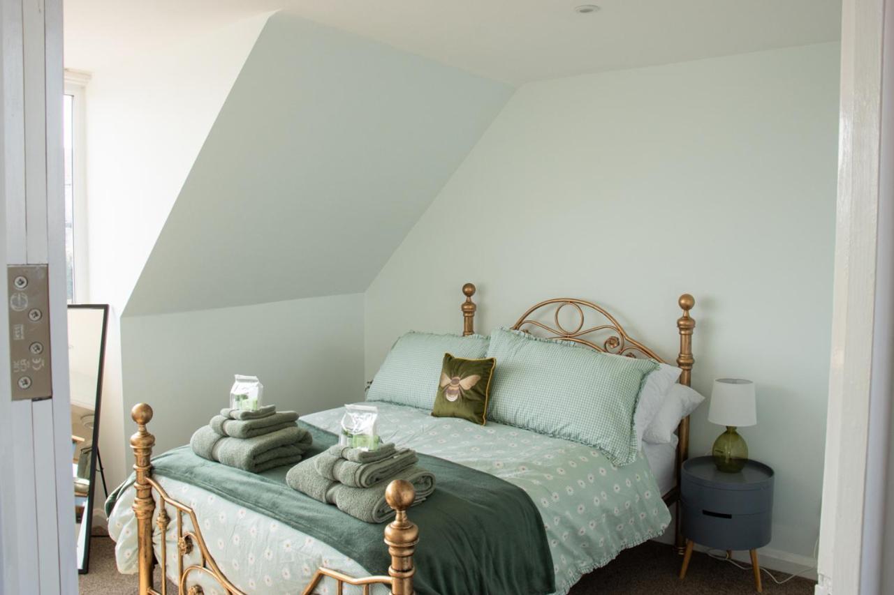 B'S Place Guest House Paignton Εξωτερικό φωτογραφία